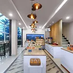 Harper Purwakarta by ASTON