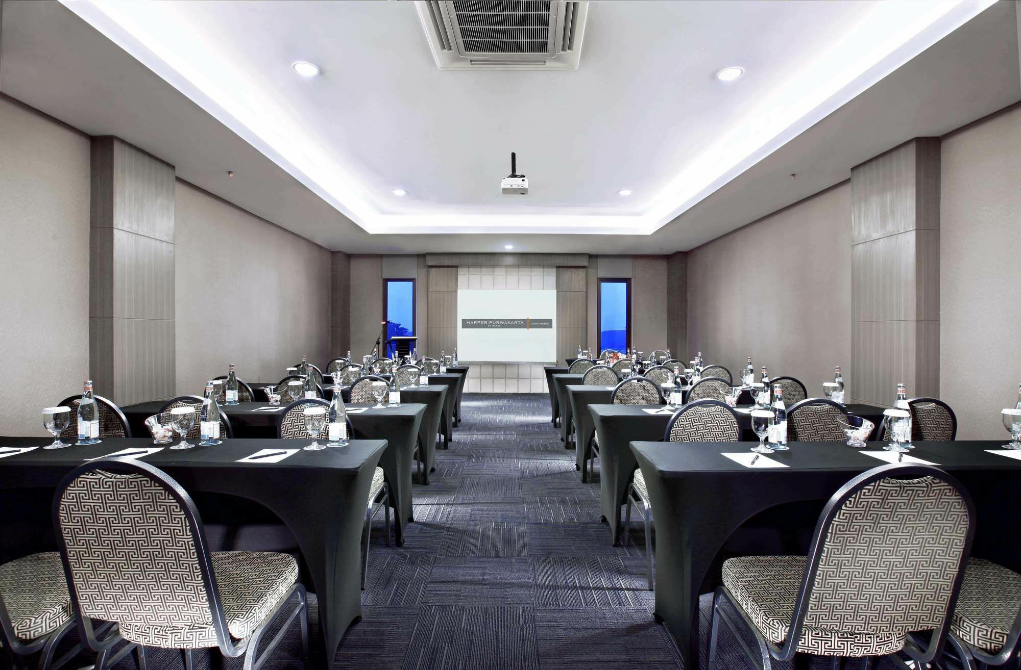 Harper By Aston Hotel 4*